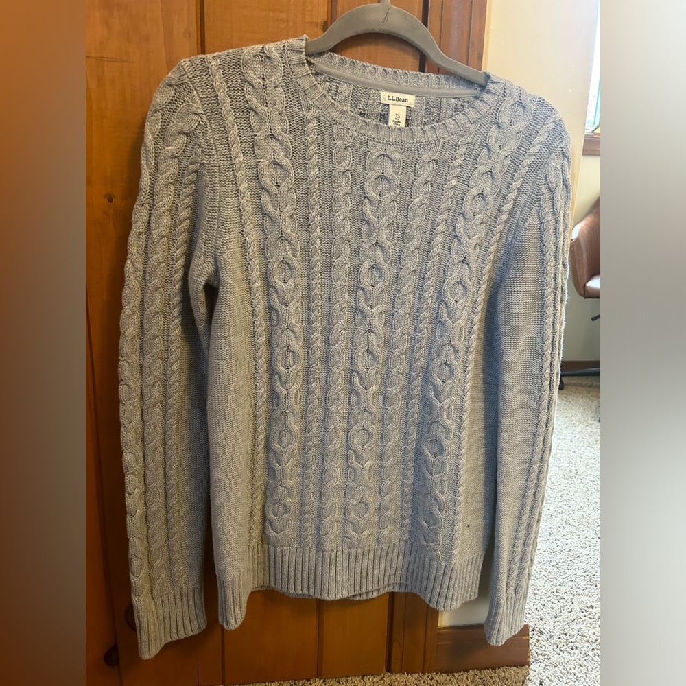 LL Bean gray cable knit sweater - women’s XS